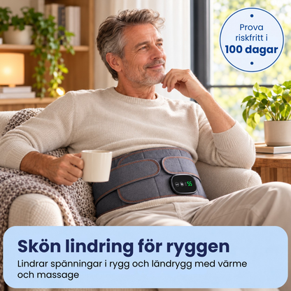 Man använder Lindora värmebälte i soffan